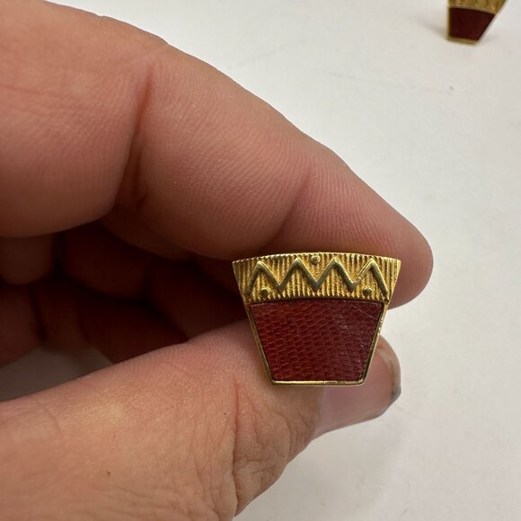 Vintage Gold Tone & Red Enamel Geometric Cufflinks - Picture 2 of 4